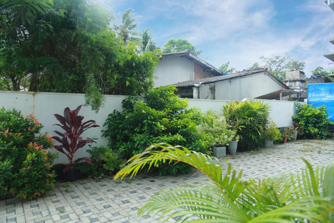 Royal Rich Villa 安伯朗戈德 外观 照片